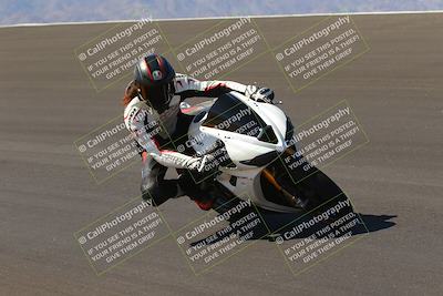 media/Oct-03-2022-Moto Forza (Mon) [[5f077a3730]]/Beginner Group/Session 2 (Turn 10)/